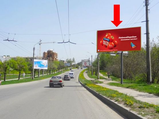 Фото рекламної площини за адресою Комарова ул. / Парковый проезд, в сторону Главной ул. Фото рекламної площини за адресою Комарова ул. / Парковый проезд, в сторону Главной ул.