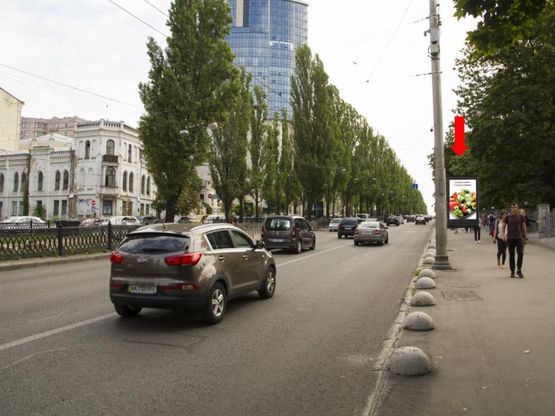 Фото рекламной плоскости по адресу Шевченко бул., 36, возле Ботанического сада, в сторону Крещатик ул. Фото рекламной плоскости по адресу Шевченко бул., 36, возле Ботанического сада, в сторону Крещатик ул.