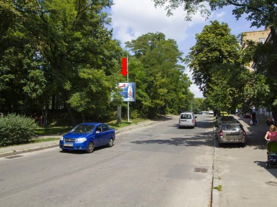 Фото рекламной плоскости по адресу Овруцкая ул., 29, в сторону ул. Тропинина