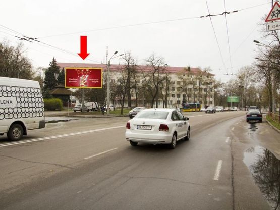 Фото рекламної площини за адресою Рижская ул., 1, возле Сырецкого парка, Поликлиники №3, Больницы №9, к ст. м. "Сырец"