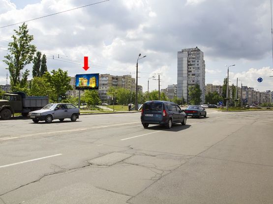 Фото рекламной плоскости по адресу Маяковского пр., 38/10 - ул. Лифаря (бывш. ул. Сабурова), в центр