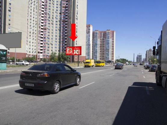 Фото рекламної площини за адресою Милославская ул., 6, возле супермаркета "Сильпо", в сторону ул. Бальзака