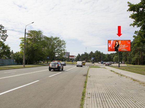 Фото рекламной плоскости по адресу Жмаченка ул., 9, в сторону сторону Броварского пр.