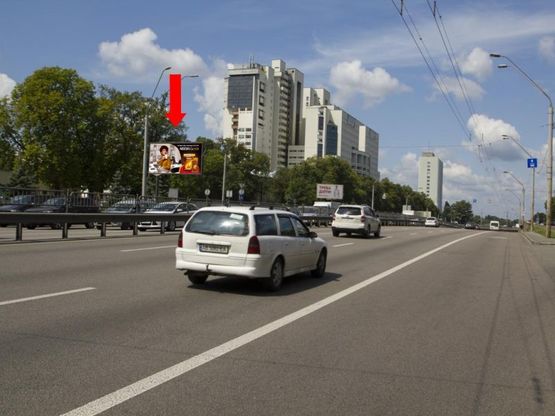 Фото рекламной плоскости по адресу Победы пр., 76, напротив, в сторону ст.м. "Берестейская", из центра Фото рекламной плоскости по адресу Победы пр., 76, напротив, в сторону ст.м. "Берестейская", из центра