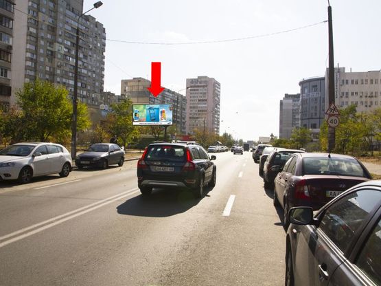 Фото рекламной плоскости по адресу Руденко ул. 7, в сторону ул. Вишняковской