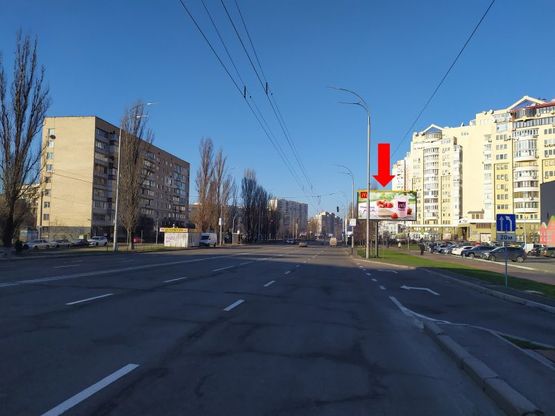 Фото рекламной плоскости по адресу Героев Сталинграда пр., 12Г, возле супермаркета "Сильпо", на светофоре, в сторону ул. Тимошенко