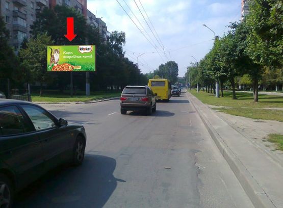 Фото рекламной плоскости по адресу Мазепы ул., 4