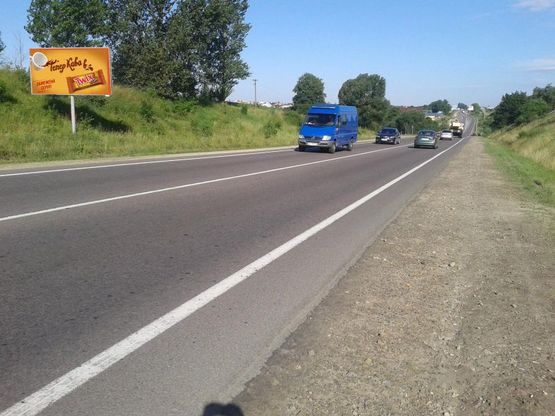 Фото рекламної площини за адресою Окружная дорога, с. Сокольники, в сторону ул. Городоцкая, супермаркетов Metro, Эпицентр Фото рекламної площини за адресою Окружная дорога, с. Сокольники, в сторону ул. Городоцкая, супермаркетов Metro, Эпицентр