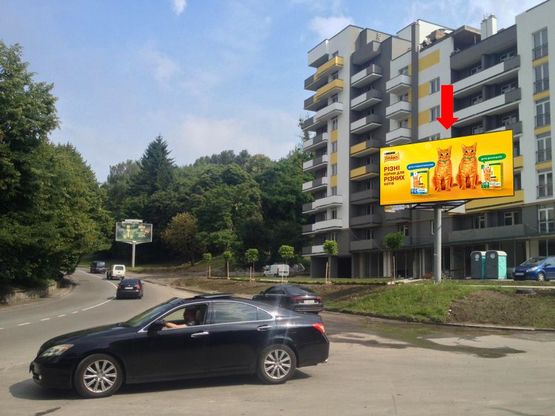 Фото рекламної площини за адресою Сахарова ул., 25 / Бойковская ул., возле "Кредобанка" Фото рекламної площини за адресою Сахарова ул., 25 / Бойковская ул., возле "Кредобанка"