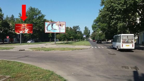 Фото рекламной плоскости по адресу Центральный пр. (бывш. Ленина пр.) / Инженерная ул., возле ТРЦ "City Center", в центр