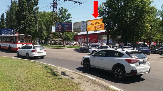 Фото рекламной плоскости по адресу Мира пр. / Богоявленский пр. (бывш. Октябрьский пр.) / Пограничная ул. (бывш. Чигрина ул.), кольцо автовокзала, возле гипермаркета "Велмарт", "Эльдорадо", правая Фото рекламной плоскости по адресу Мира пр. / Богоявленский пр. (бывш. Октябрьский пр.) / Пограничная ул. (бывш. Чигрина ул.), кольцо автовокзала, возле гипермаркета "Велмарт", "Эльдорадо", правая