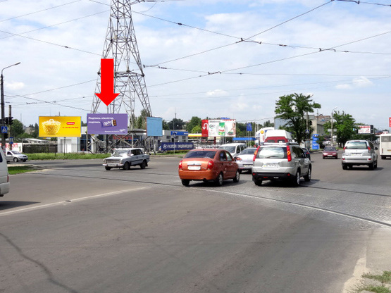 Фото рекламной плоскости по адресу Богоявленский пр. (бывш. Октябрьский пр.) / Кузнецкая ул. (бывш. Скороходова ул.), в сторону Автовокзала