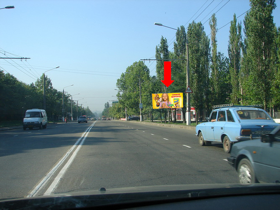 Фото рекламной плоскости по адресу Героев Сталинграда пр. / Армейский пер. (бывш. Красноармейский пер.), рынок, в центр