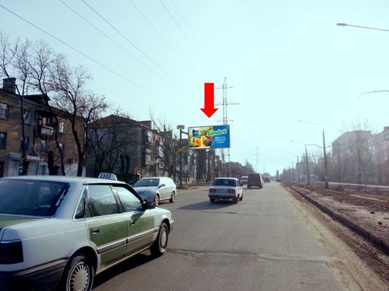 Фото рекламної площини за адресою Космонавтов ул. / 4-я Продольная ул., в центр Фото рекламної площини за адресою Космонавтов ул. / 4-я Продольная ул., в центр