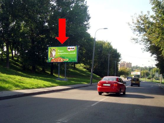 Фото рекламної площини за адресою Князя Владимира ул., 64, в сторону Шухевича ул. Фото рекламної площини за адресою Князя Владимира ул., 64, в сторону Шухевича ул.