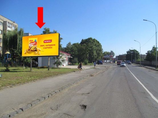 Фото рекламної площини за адресою Шумная ул., в сторону завода “Гелиос”