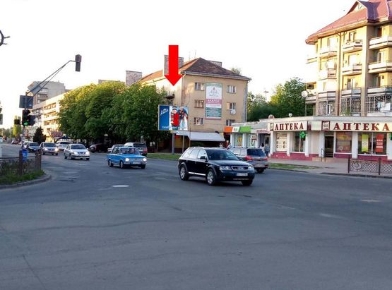 Фото рекламної площини за адресою Свободы пр., возле магазина "Козак"