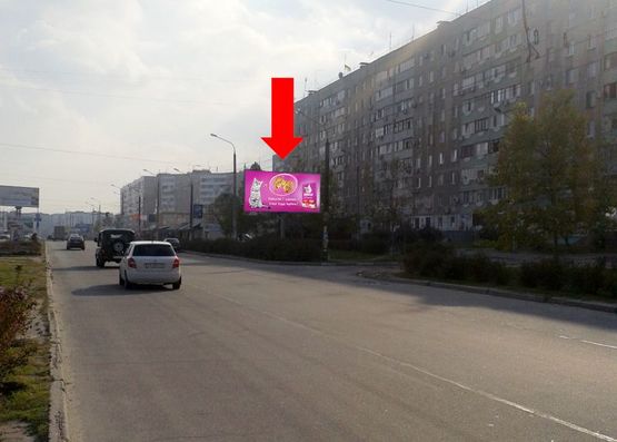 Фото рекламної площини за адресою Новокузнецкая ул., 21, рынок "Южный", супермаркет "Брусныця", из центра