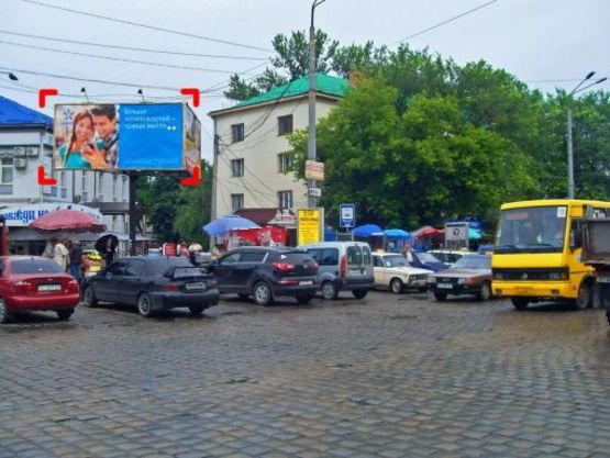 Фото рекламної площини за адресою пл. Привокзальна, зліва Фото рекламної площини за адресою пл. Привокзальна, зліва