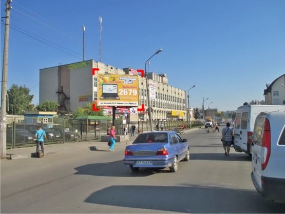 Фото рекламной плоскости по адресу вул. Шептицького (біля ринку), 3x4 м Фото рекламной плоскости по адресу вул. Шептицького (біля ринку), 3x4 м