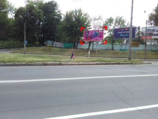 Фото рекламной плоскости по адресу вул. Толстого (розв'язка) Фото рекламной плоскости по адресу вул. Толстого (розв'язка)