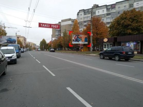 Фото рекламной плоскости по адресу вул. П. Мирного, 35 Фото рекламной плоскости по адресу вул. П. Мирного, 35