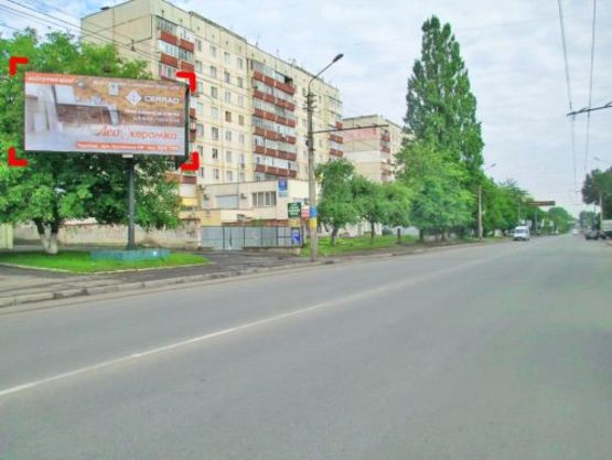 Фото рекламной плоскости по адресу вул. Головна, 224 Фото рекламной плоскости по адресу вул. Головна, 224