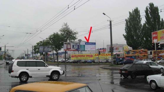 Фото рекламной плоскости по адресу Донецкое шоссе / Березинская ул, Березинский рынок, из центра, правый Фото рекламной плоскости по адресу Донецкое шоссе / Березинская ул, Березинский рынок, из центра, правый