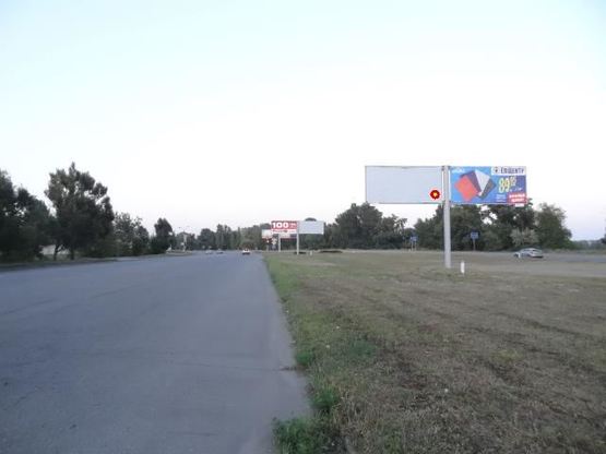 Фото рекламной плоскости по адресу Малиновского ул. / Океаническая ул., чебурашка, от ж/м Солнечный, левый Фото рекламной плоскости по адресу Малиновского ул. / Океаническая ул., чебурашка, от ж/м Солнечный, левый