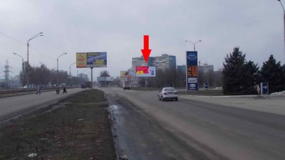 Фото рекламної площини за адресою Донецкое шоссе - ул.Передовая, виадук Фото рекламної площини за адресою Донецкое шоссе - ул.Передовая, виадук