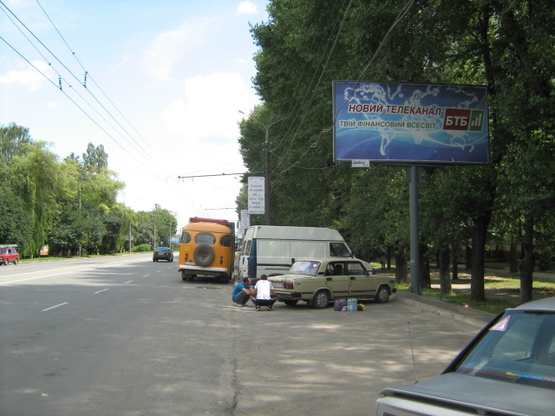 Фото рекламної площини за адресою Мира прп, 76, от центра Фото рекламної площини за адресою Мира прп, 76, от центра