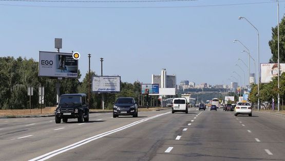 Фото рекламной плоскости по адресу Броварской пр., ст.м. Черниговская, к ст.м. Дарница Фото рекламной плоскости по адресу Броварской пр., ст.м. Черниговская, к ст.м. Дарница