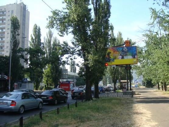 Фото рекламной плоскости по адресу Русановская наб., 4, напротив гостиницы "Славутич", к мосту Патона Фото рекламной плоскости по адресу Русановская наб., 4, напротив гостиницы "Славутич", к мосту Патона