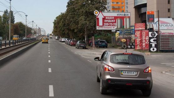 Фото рекламной плоскости по адресу Космонавта Комарова пр. 42, к Курбаса Леся пр. Фото рекламной плоскости по адресу Космонавта Комарова пр. 42, к Курбаса Леся пр.