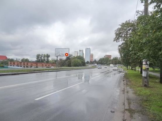 Фото рекламной плоскости по адресу Радужная ул., 69 Фото рекламной плоскости по адресу Радужная ул., 69