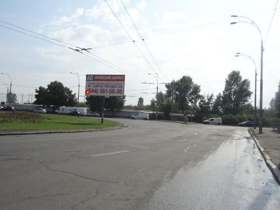 Фото рекламної площини за адресою Правды просп., на кругу Фото рекламної площини за адресою Правды просп., на кругу