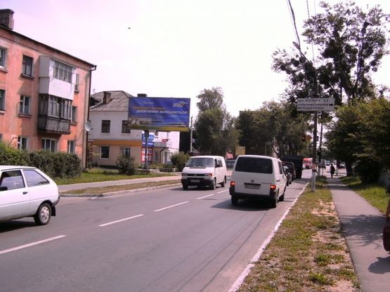 Фото рекламной плоскости по адресу Сагайдачного ул / Театральная ул, в центр Фото рекламной плоскости по адресу Сагайдачного ул / Театральная ул, в центр