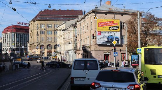 Фото рекламной плоскости по адресу Осмомысла Яр пл. 15, верхний (нижний Lv003-1) !!! Размер 2930х5860 мм !!!  Национальный оперный театр Фото рекламной плоскости по адресу Осмомысла Яр пл. 15, верхний (нижний Lv003-1) !!! Размер 2930х5860 мм !!!  Национальный оперный театр