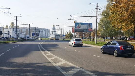 Фото рекламной плоскости по адресу Сыховская ул / Зубривская ул, к Червоной Калины пр Фото рекламной плоскости по адресу Сыховская ул / Зубривская ул, к Червоной Калины пр