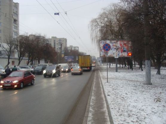 Фото рекламної площини за адресою Гетьмана Мазепы ул. / Орлика ул. Фото рекламної площини за адресою Гетьмана Мазепы ул. / Орлика ул.