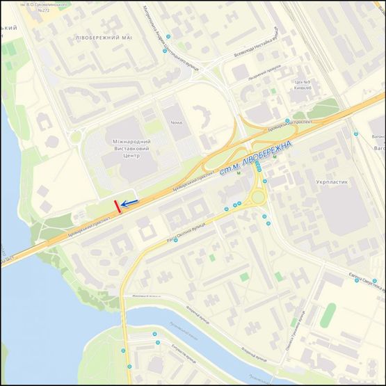 Схема рекламної площини за адресою Броварской пр., между МВЦ и АЗС "WOG", в центр Схема рекламної площини за адресою Броварской пр., между МВЦ и АЗС "WOG", в центр