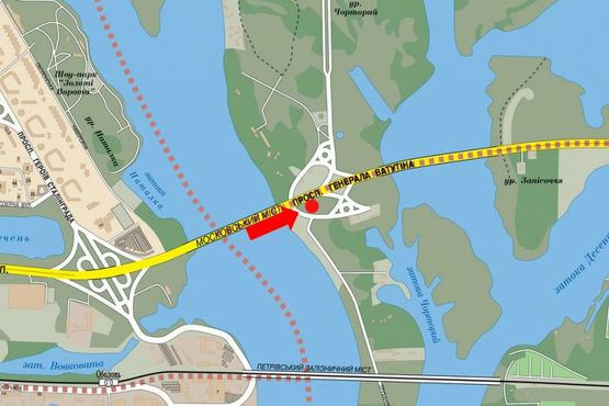 Схема рекламної площини за адресою Ватутина пр., Московский мост, справа, в сторону левого берега Схема рекламної площини за адресою Ватутина пр., Московский мост, справа, в сторону левого берега