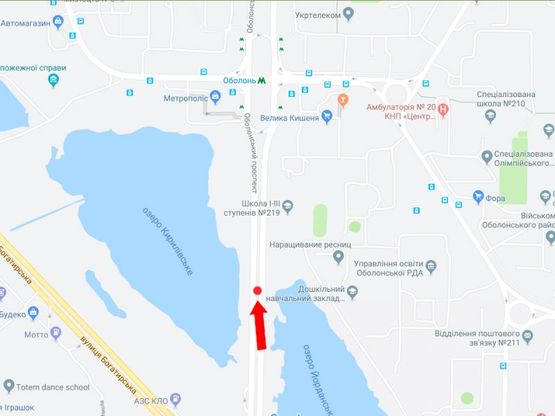 Схема рекламної площини за адресою Оболонский пр., разделитель, между ст.м. "Оболонь" и ст.м. "Почайна", в сторону ст. м. "Оболонь"