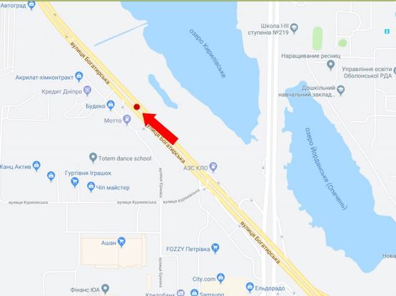 Схема рекламної площини за адресою Богатирская ул., 3д, разделитель, в сторону ул. Луговой, супермаркета "Эпицентр"