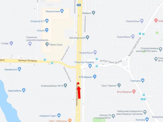 Схема рекламної площини за адресою Богатырская ул., 5 - ул. Полярная,  200 м до светофора, разделитель, в сторону супермаркетов "Эпицентр", "Сильпо", из центра