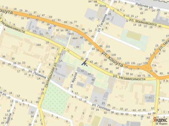 Схема рекламной плоскости по адресу вул. Незалежності, центр міста, вхід біля Універмагу, Ексім банку, напроти продуктового магазину, масове скупчення людей