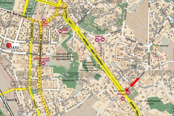 Схема рекламной плоскости по адресу Алмазова ул. (бывш. Кутузова ул.), 16/19, разделитель, ст. м. "Печерская", магазин "Антошка"