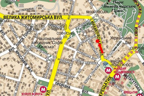 Схема рекламной плоскости по адресу Михайловская ул., 13, "Universal Bank", в сторону Михайловская пл.