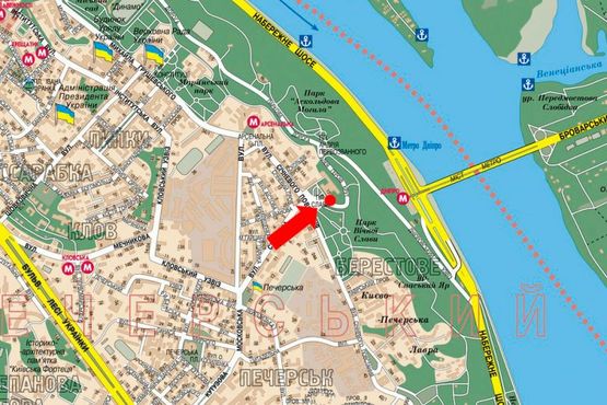 Схема рекламной плоскости по адресу Славы пл., 13, в сторону Первозванного пл.