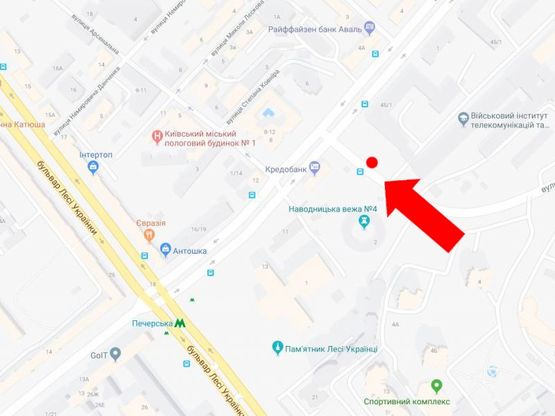 Схема рекламної площини за адресою Старонаводницкая ул., 1/45 / ул. Алмазова (бывш. ул. Кутузова), на светофоре, в центр